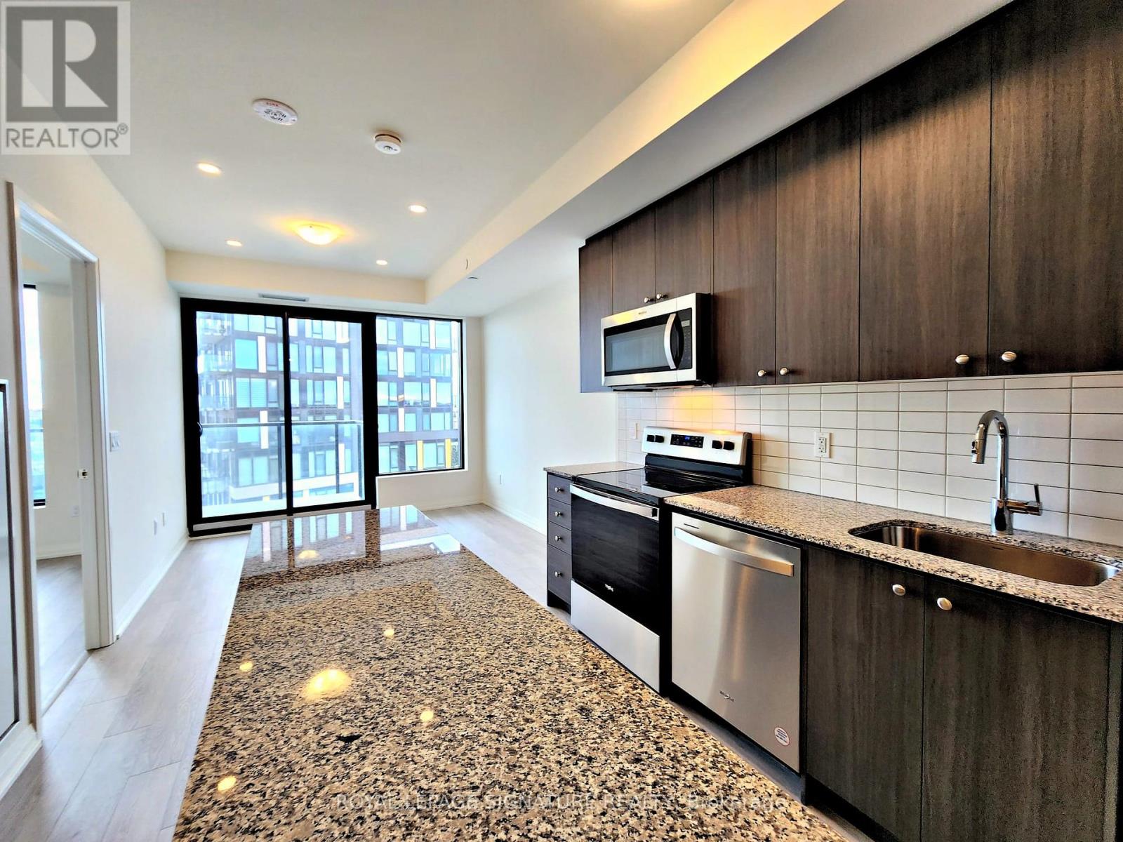 903 - 3006 William Cutmore Boulevard, Oakville, Ontario  L6H 8A4 - Photo 9 - W12553970