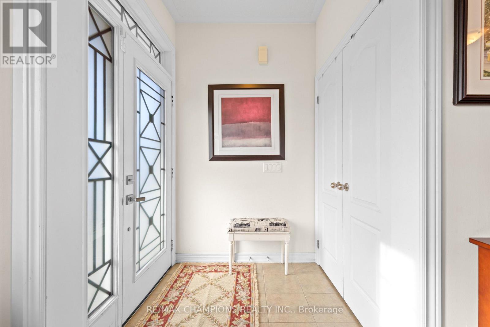 3 Arcadia Road, Caledon, Ontario  L7C 3V6 - Photo 5 - W12554004