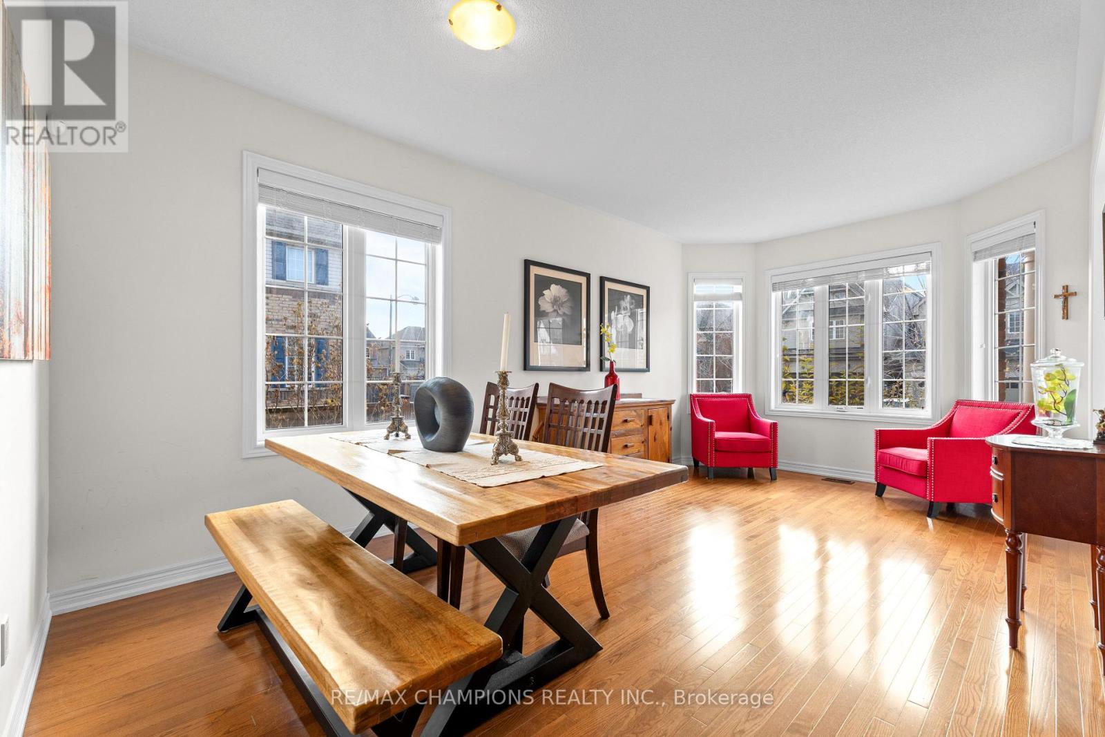 3 Arcadia Road, Caledon, Ontario  L7C 3V6 - Photo 8 - W12554004