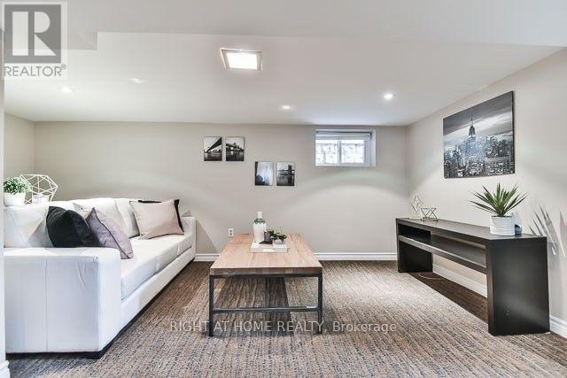 41 Sixth Street, Toronto, Ontario  M8V 3A1 - Photo 14 - W12554010