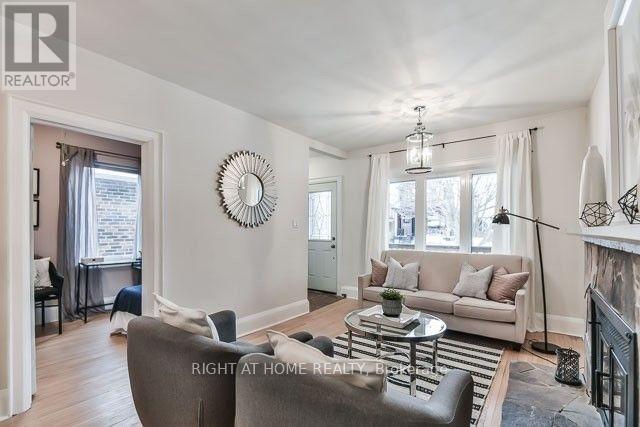 41 Sixth Street, Toronto, Ontario  M8V 3A1 - Photo 5 - W12554010