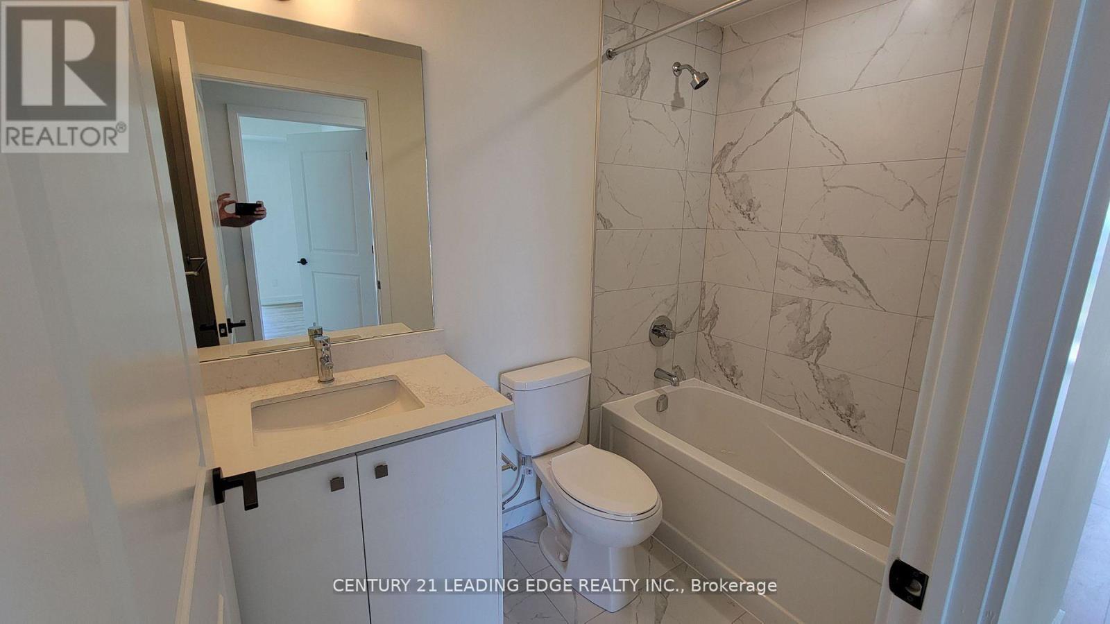 1507 - 345 Wheat Boom Drive, Oakville, Ontario  L6H 7X4 - Photo 10 - W12554118