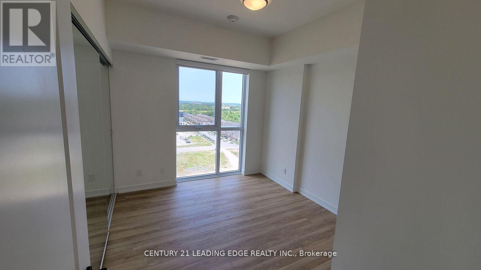 1507 - 345 Wheat Boom Drive, Oakville, Ontario  L6H 7X4 - Photo 8 - W12554118