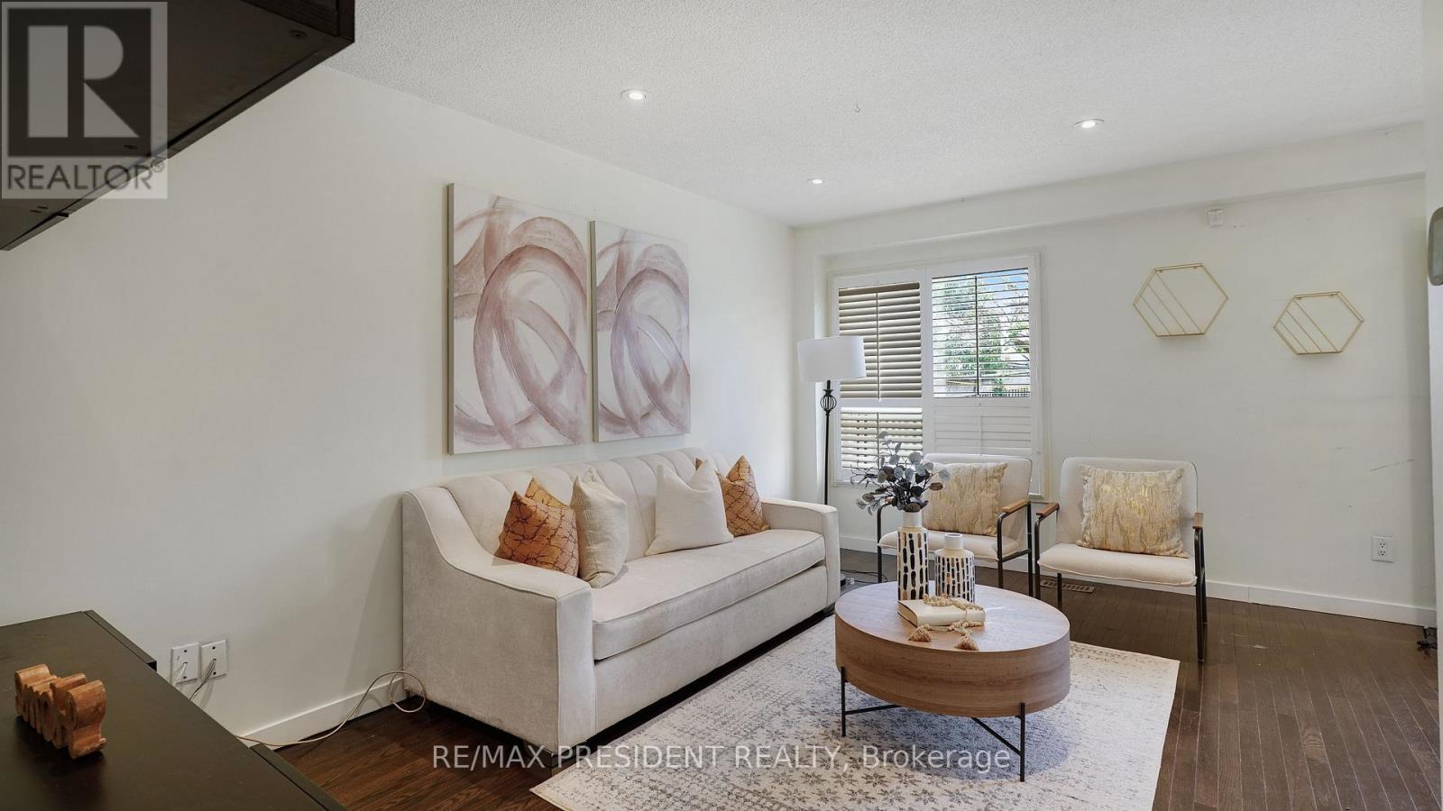 41 Stalbridge Avenue, Brampton, Ontario  L6Y 4H1 - Photo 13 - W12554146