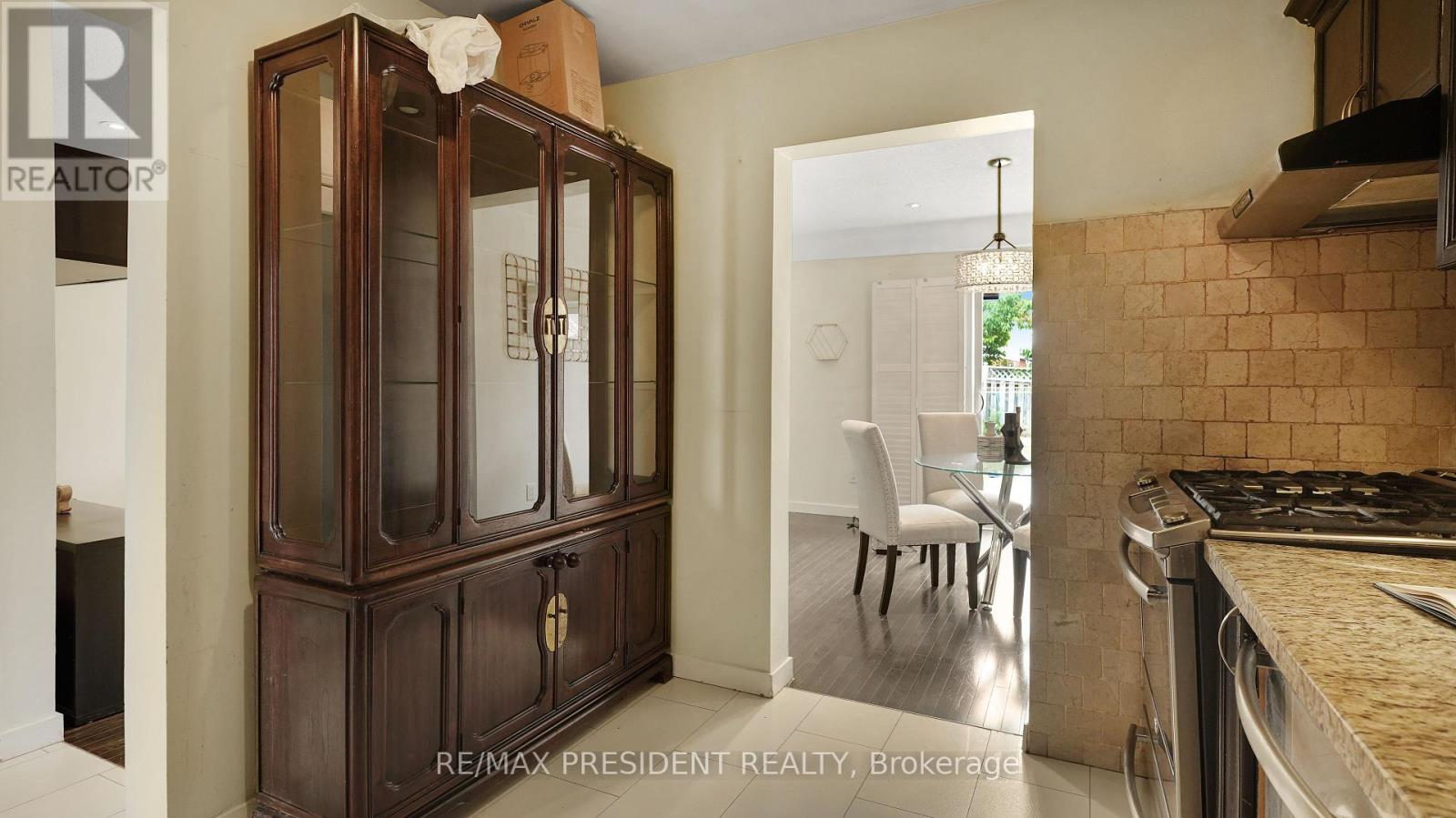 41 Stalbridge Avenue, Brampton, Ontario  L6Y 4H1 - Photo 14 - W12554146