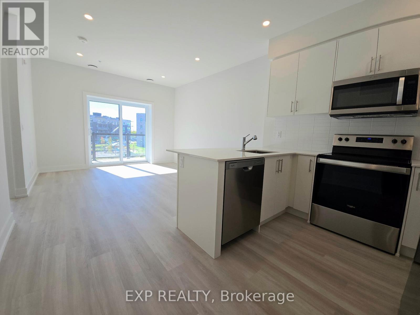 314 - 1100 Lackner Place, Kitchener, Ontario  N2A 0M1 - Photo 3 - X12554042