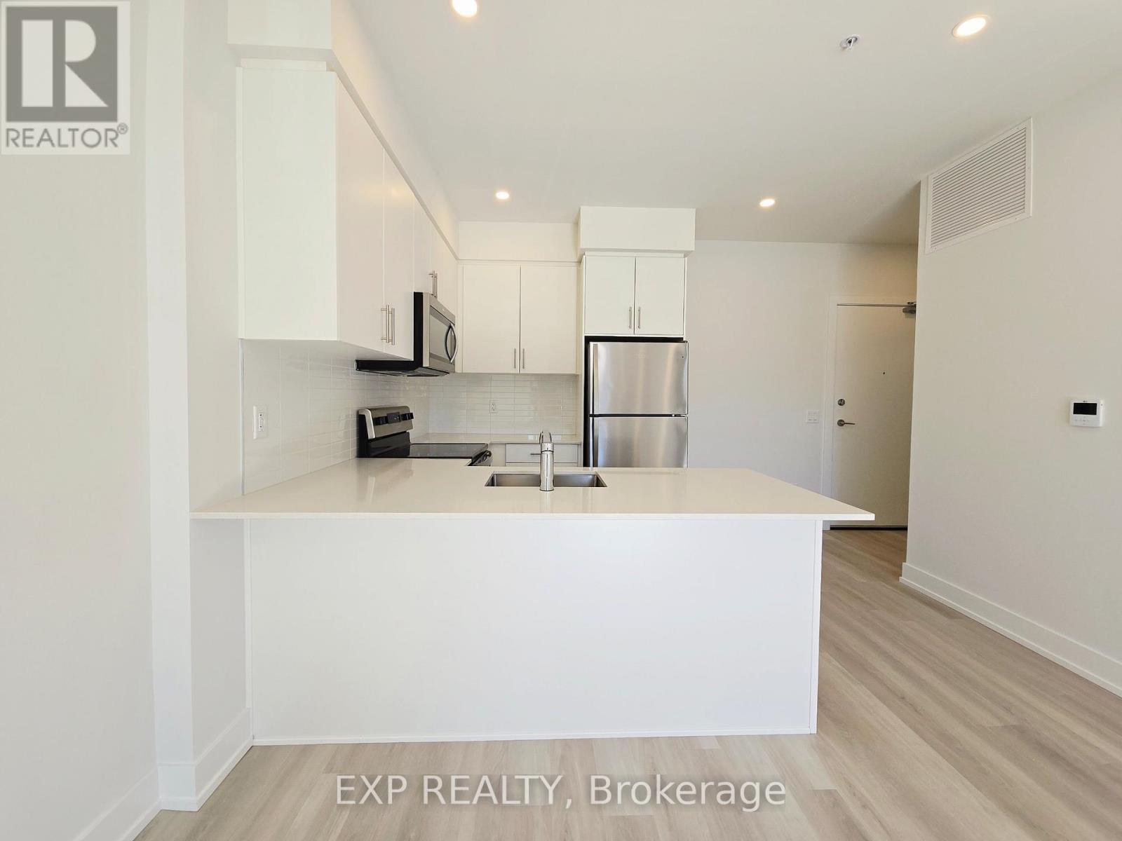 314 - 1100 Lackner Place, Kitchener, Ontario  N2A 0M1 - Photo 4 - X12554042