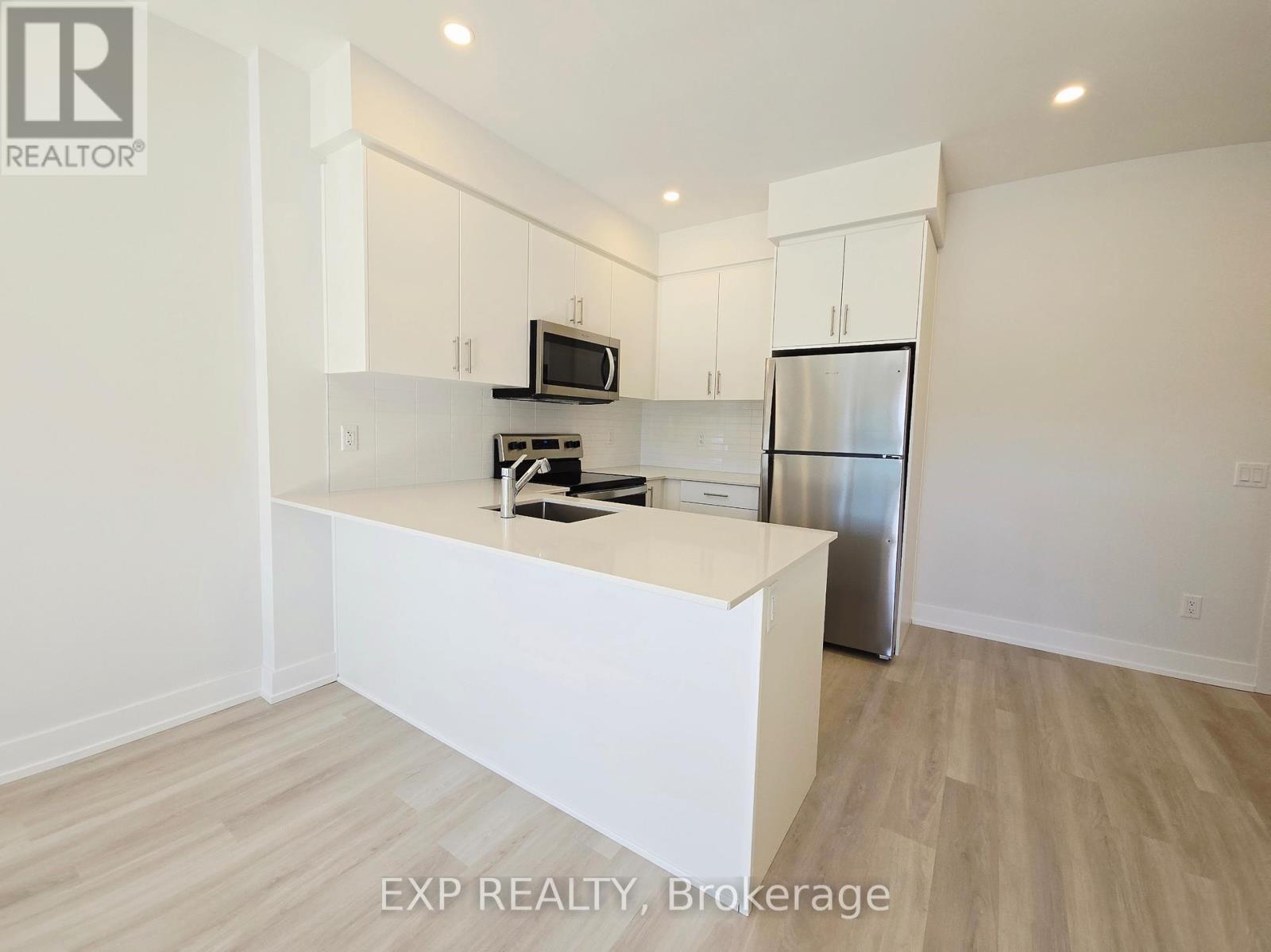 314 - 1100 Lackner Place, Kitchener, Ontario  N2A 0M1 - Photo 5 - X12554042