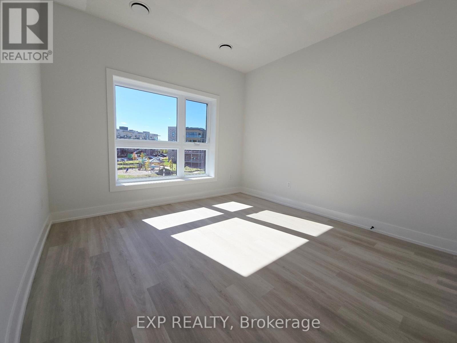 314 - 1100 Lackner Place, Kitchener, Ontario  N2A 0M1 - Photo 9 - X12554042