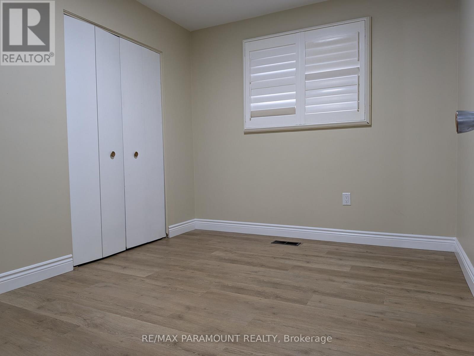 242 Millen Road, Hamilton, Ontario  L8E 2G9 - Photo 16 - X12554132