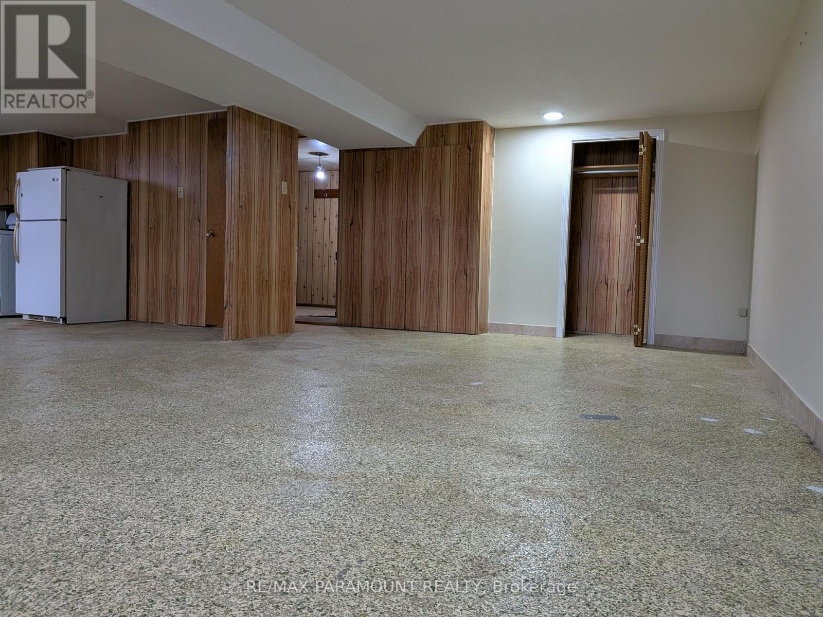 242 Millen Road, Hamilton, Ontario  L8E 2G9 - Photo 19 - X12554132