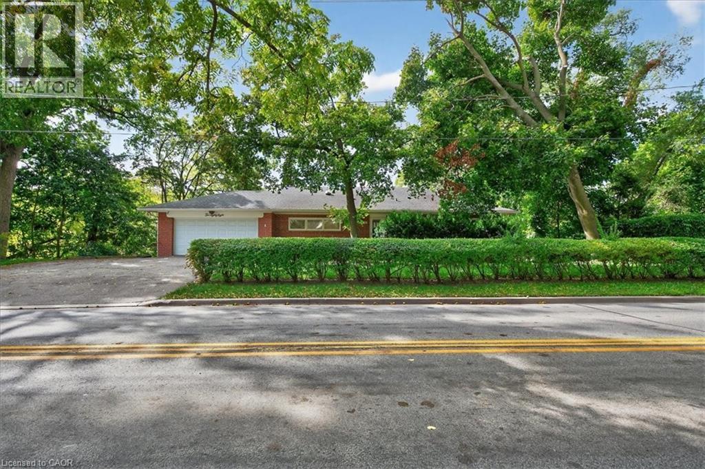 288 Trafalgar Road, Oakville, Ontario  L6J 3H2 - Photo 2 - 40784567