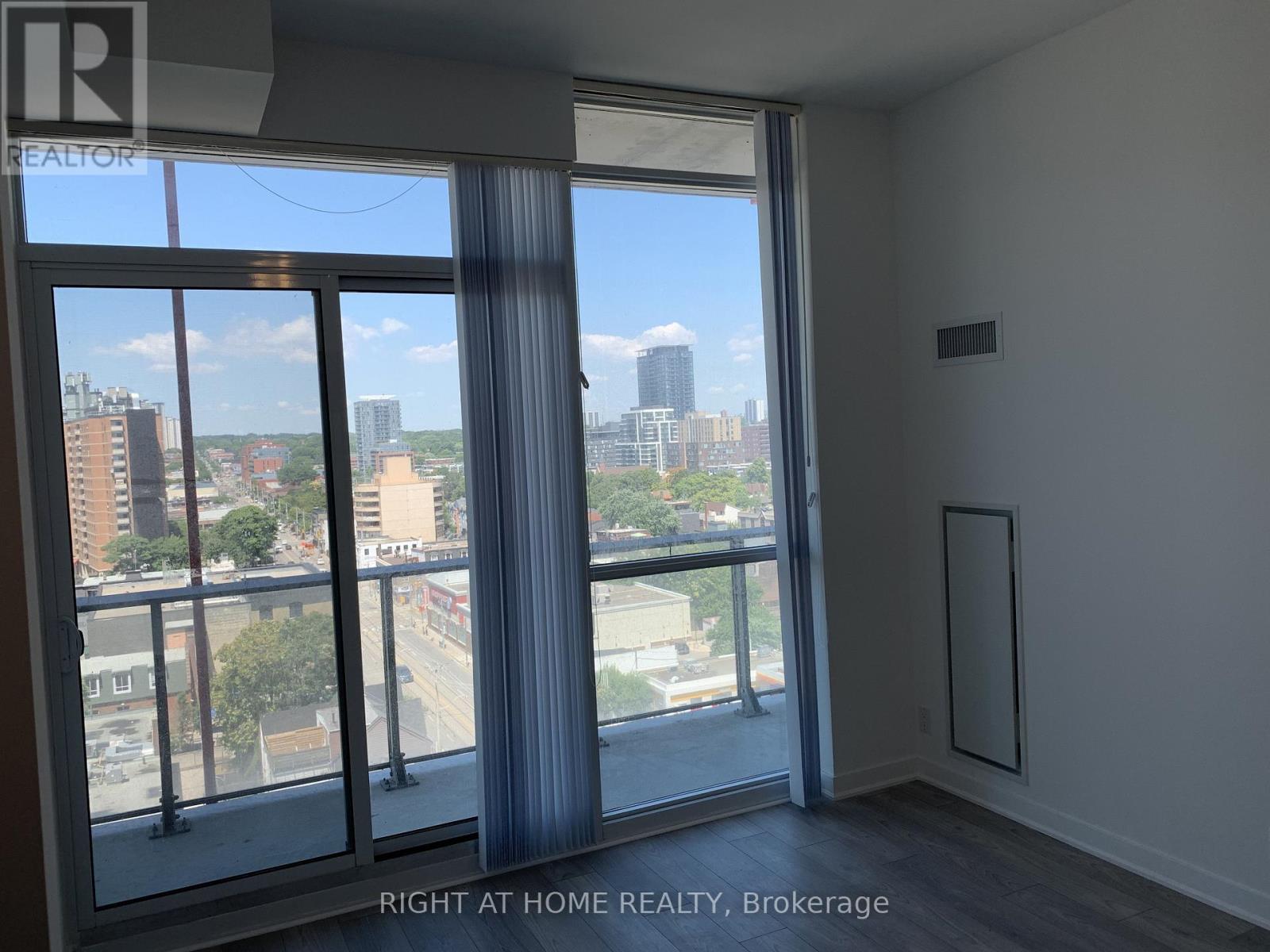 1104 - 120 Parliament Street, Toronto, Ontario  M5A 0N6 - Photo 10 - C12554186