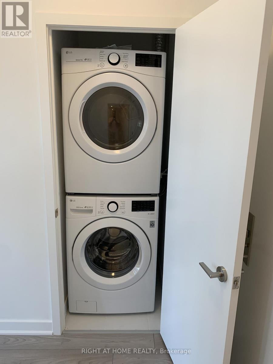 1104 - 120 Parliament Street, Toronto, Ontario  M5A 0N6 - Photo 18 - C12554186