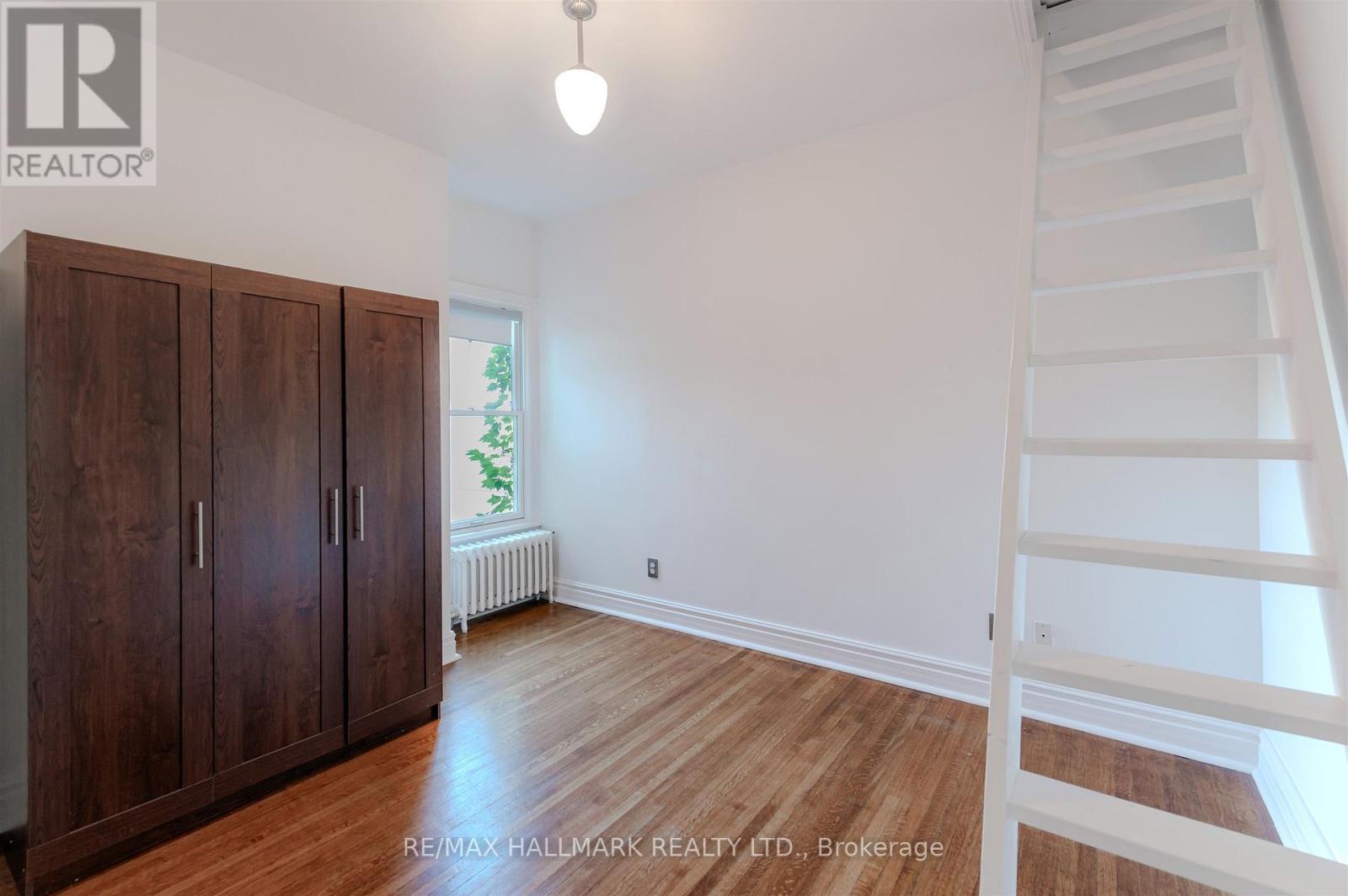 Front - 155 Major Street, Toronto, Ontario  M5S 2K9 - Photo 12 - C12554198