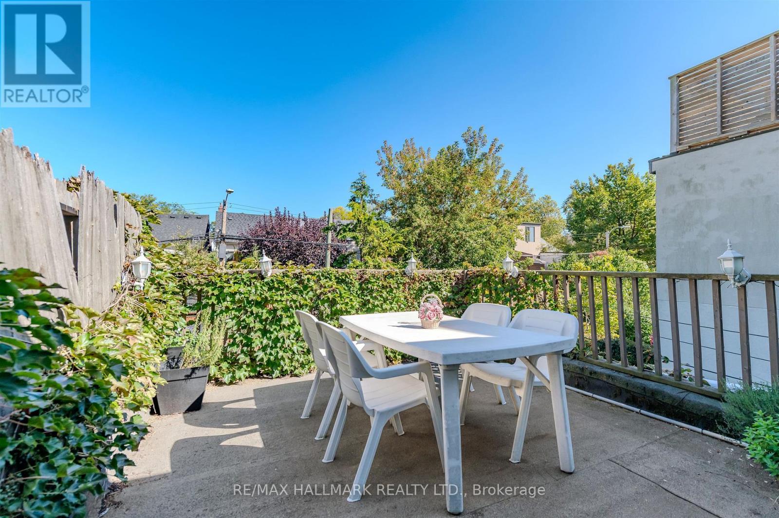 Front - 155 Major Street, Toronto, Ontario  M5S 2K9 - Photo 15 - C12554198