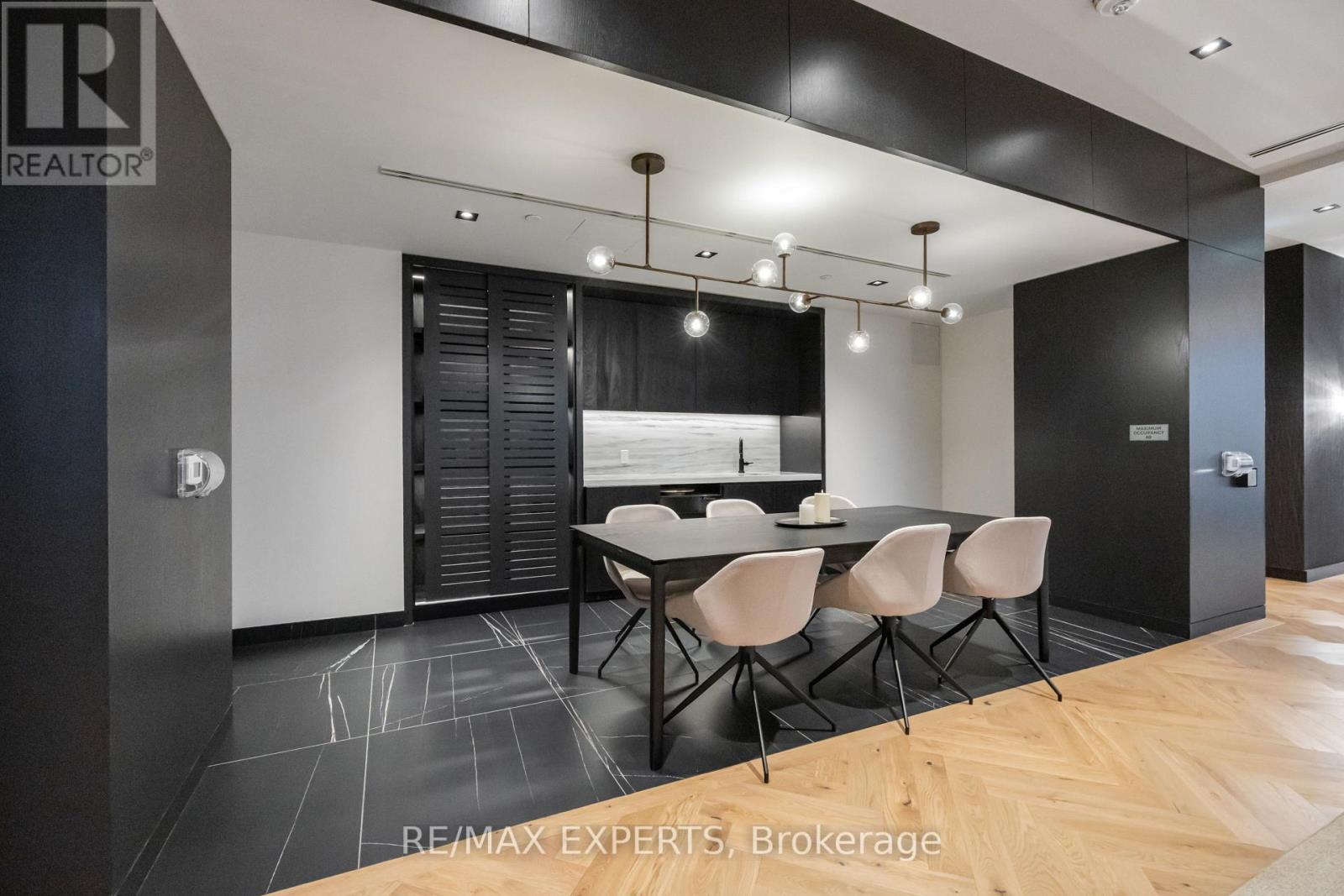 803 - 108 Peter Street, Toronto, Ontario  M5V 2G7 - Photo 32 - C12554230