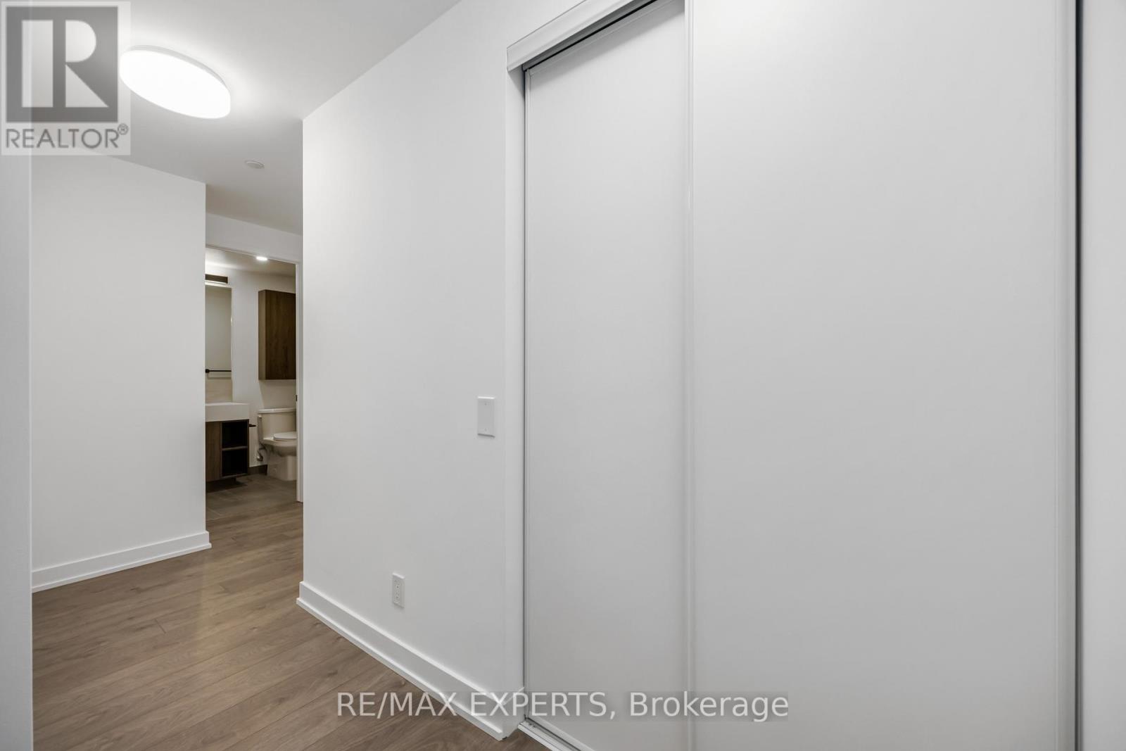 803 - 108 Peter Street, Toronto, Ontario  M5V 2G7 - Photo 7 - C12554230