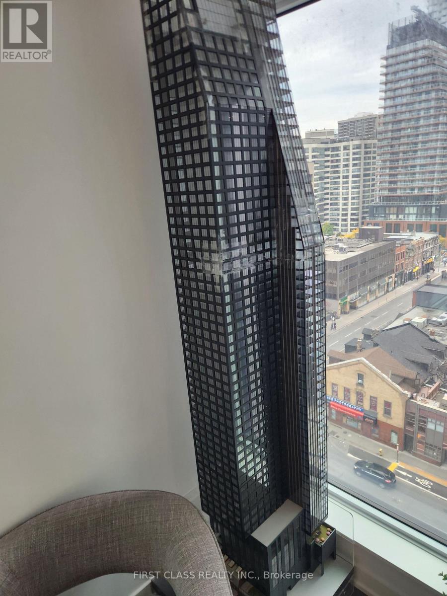 Ph07 - 8 Wellesley Street, Toronto, Ontario  M4Y 0J5 - Photo 17 - C12554236