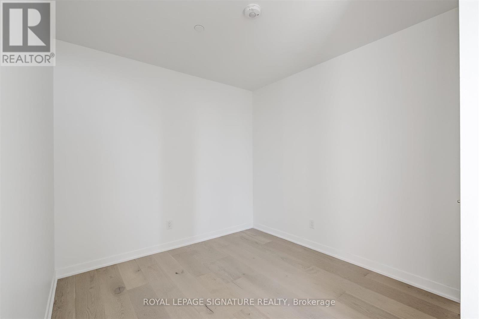 501 - 185 Alberta Avenue, Toronto, Ontario  M6C 0A5 - Photo 12 - C12554334