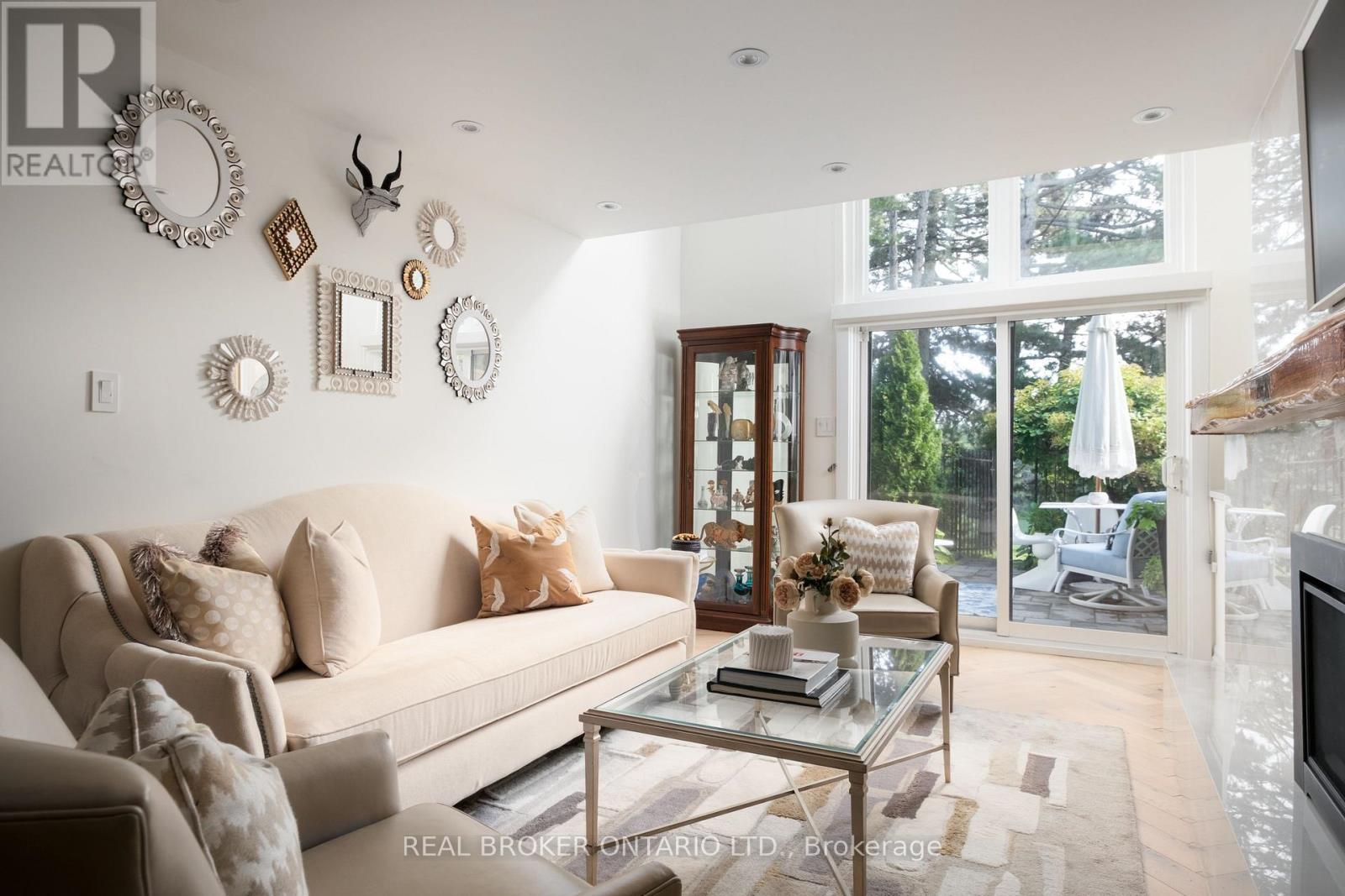 B - 187 SHERWOOD AVENUE, Toronto, Ontario