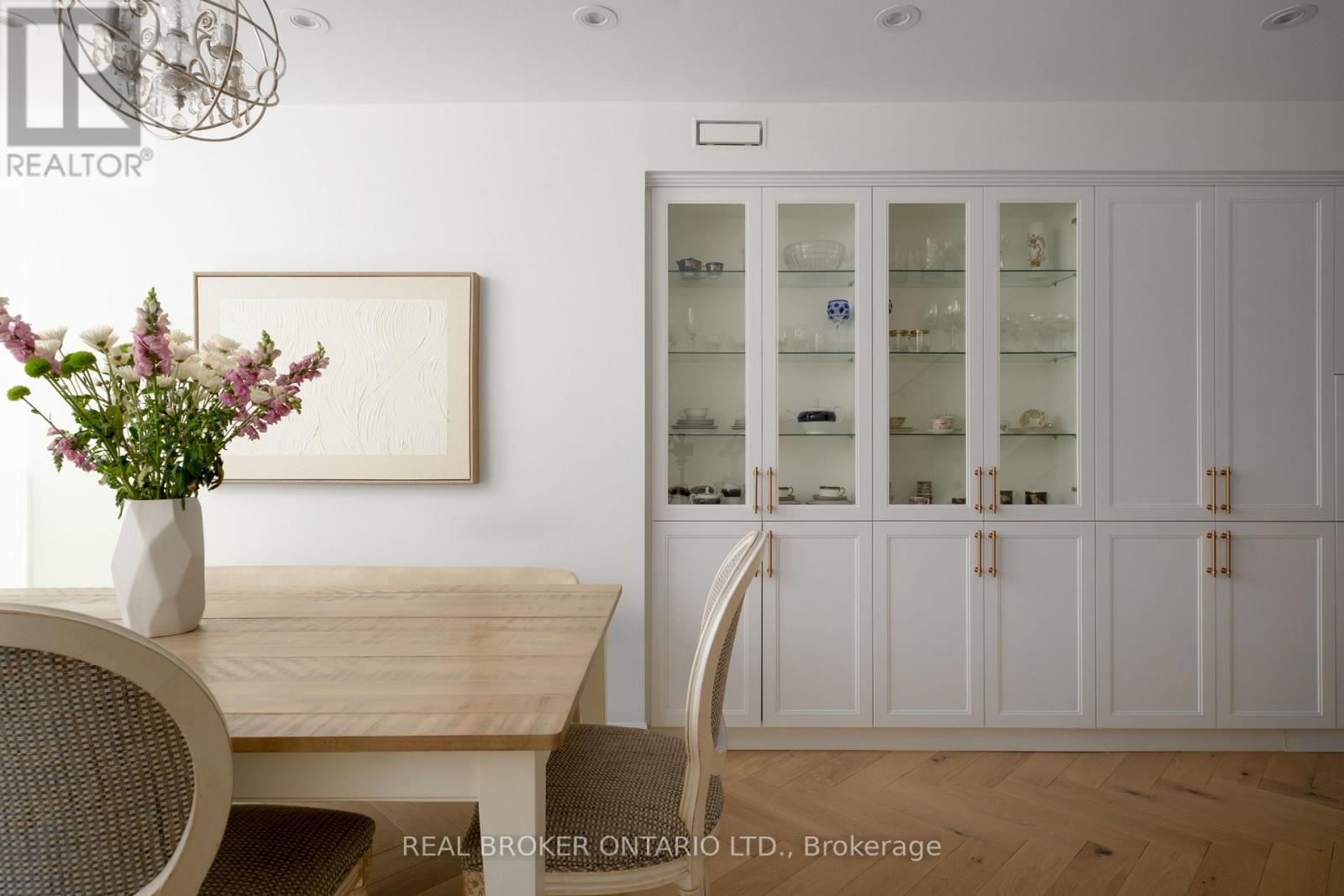 B - 187 Sherwood Avenue, Toronto, Ontario  M4P 2A9 - Photo 3 - C12554418