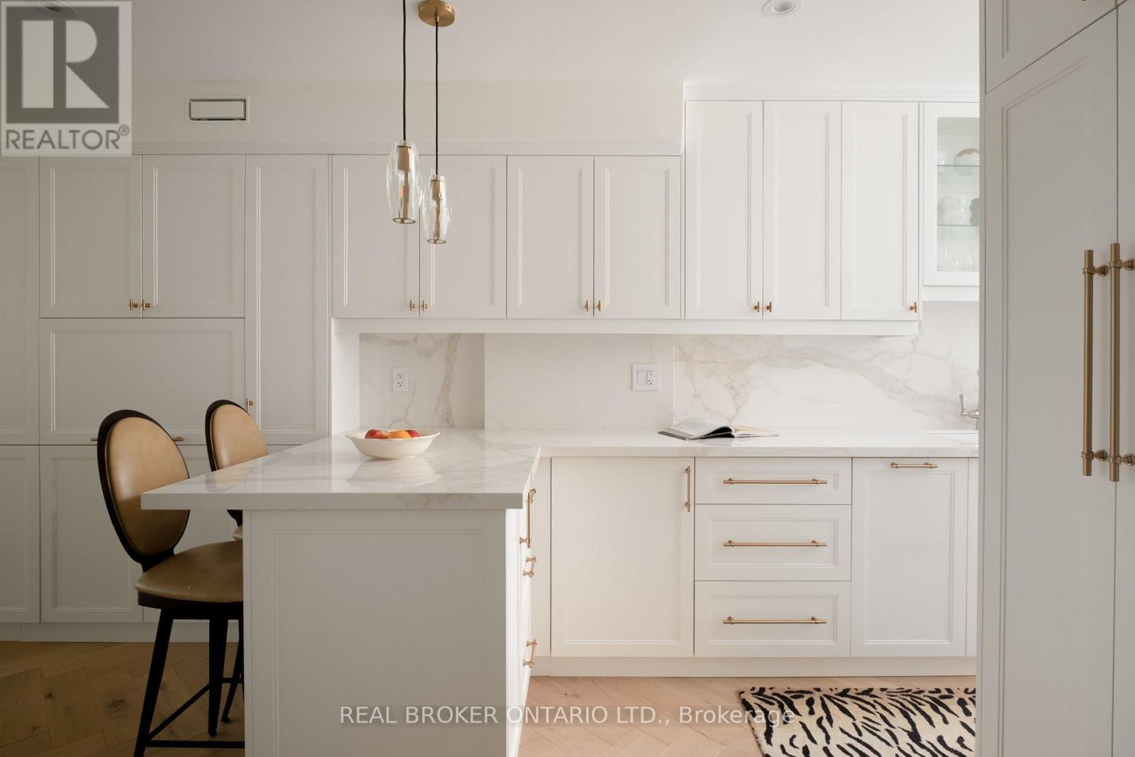 B - 187 Sherwood Avenue, Toronto, Ontario  M4P 2A9 - Photo 8 - C12554418