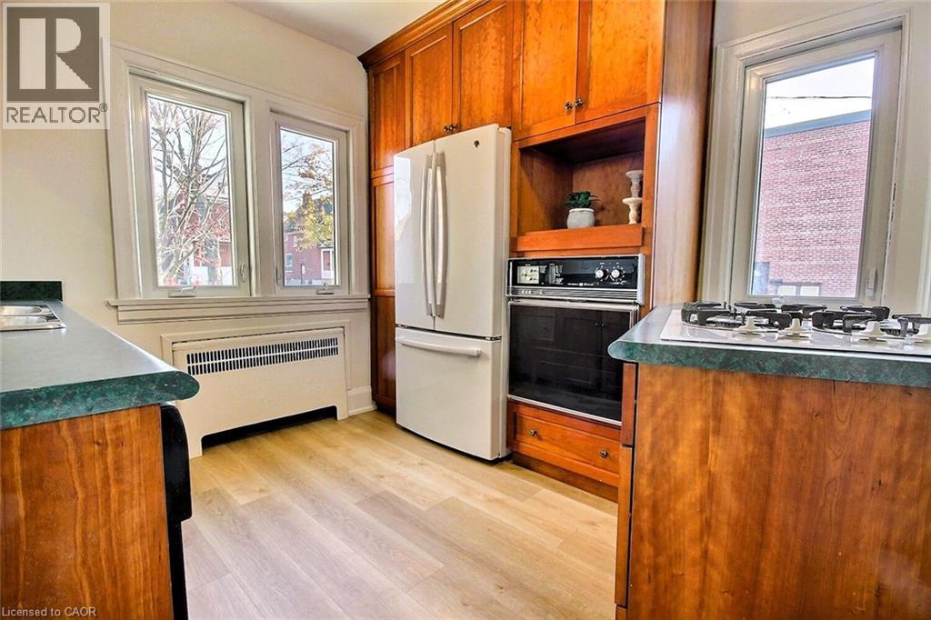 324 Wellington Street N, Kitchener, Ontario  N2H 5K9 - Photo 9 - 40787217