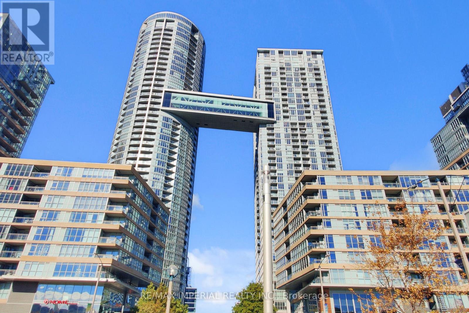 2306 - 21 ICEBOAT TERRACE, Toronto, Ontario