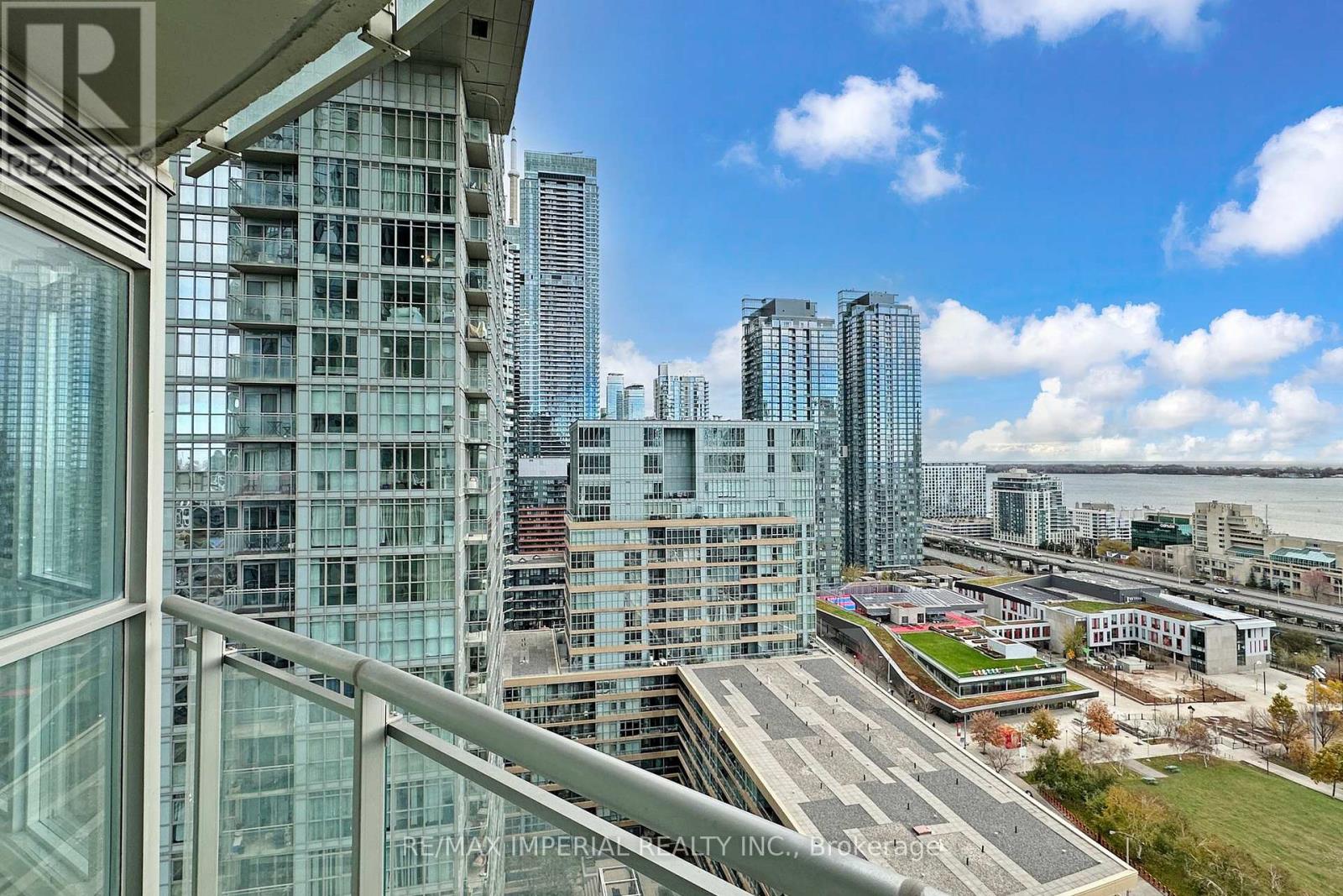 2306 - 21 Iceboat Terrace, Toronto, Ontario  M5V 4A9 - Photo 29 - C12554430