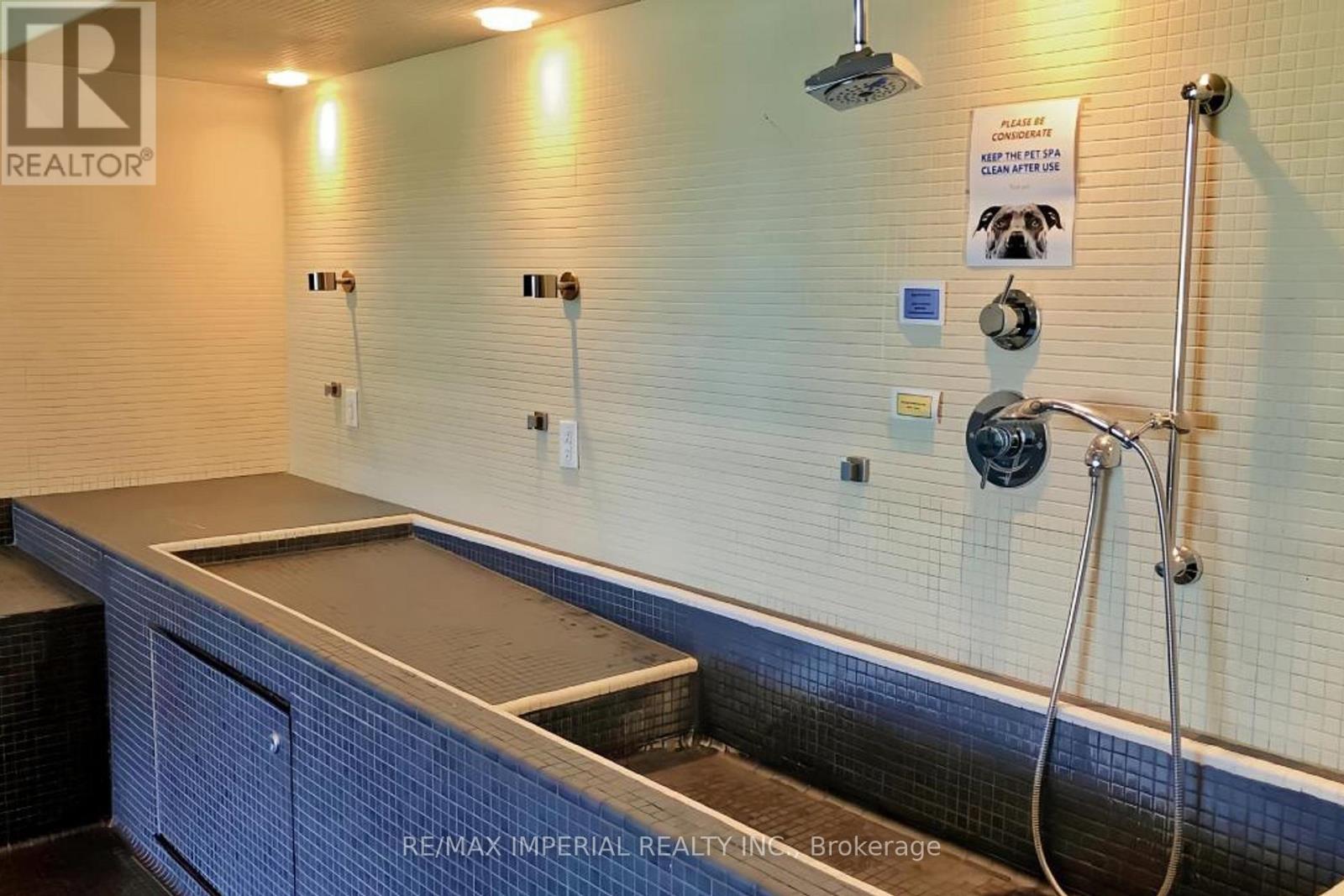 2306 - 21 Iceboat Terrace, Toronto, Ontario  M5V 4A9 - Photo 38 - C12554430