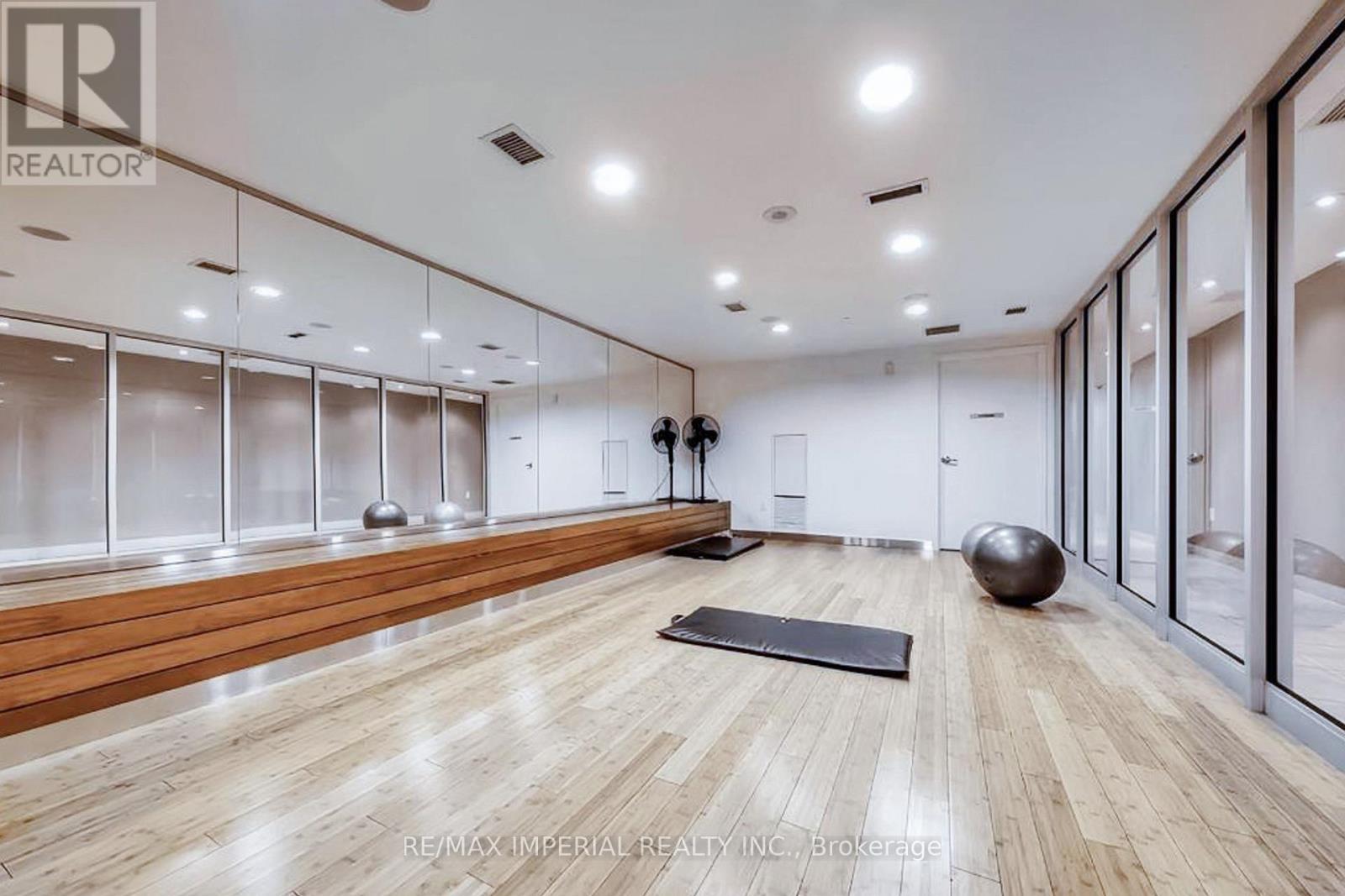 2306 - 21 Iceboat Terrace, Toronto, Ontario  M5V 4A9 - Photo 44 - C12554430