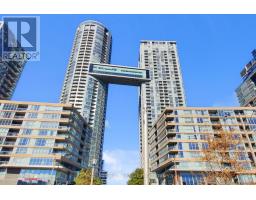 2306 - 21 ICEBOAT TERRACE