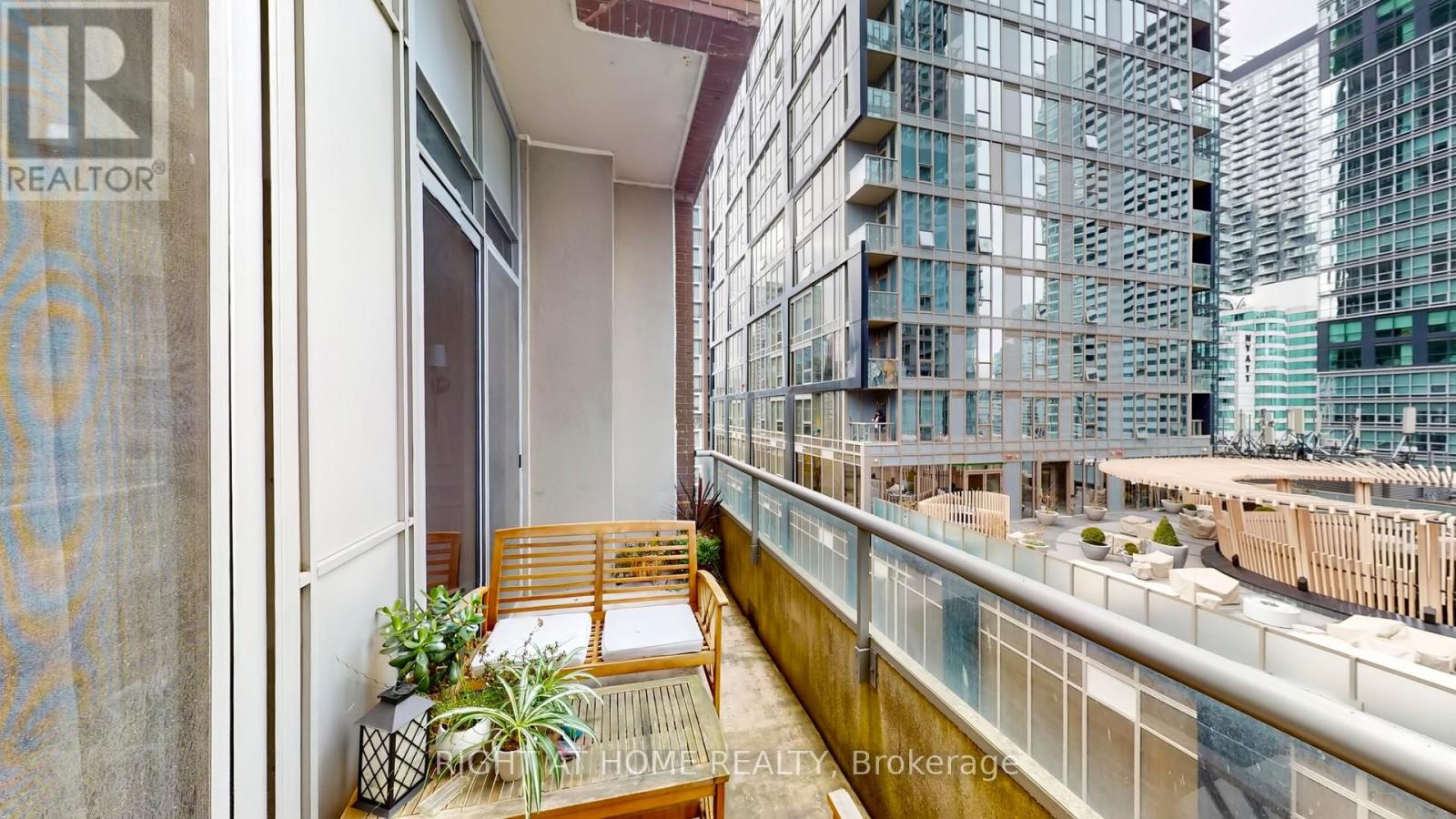 Ph26 - 250 Wellington Street W, Toronto, Ontario  M5V 3P6 - Photo 31 - C12554440