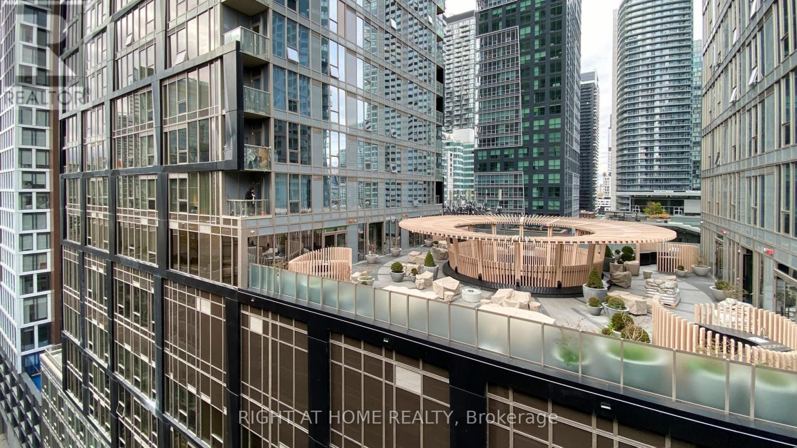 Ph26 - 250 Wellington Street W, Toronto, Ontario  M5V 3P6 - Photo 34 - C12554440