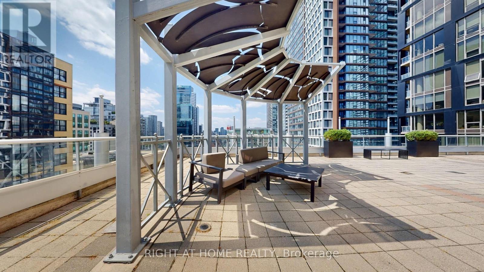 Ph26 - 250 Wellington Street W, Toronto, Ontario  M5V 3P6 - Photo 44 - C12554440