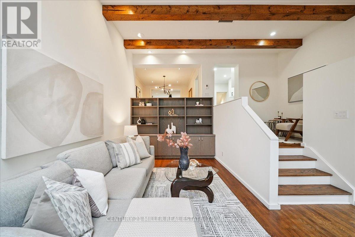 94 Castlewood Road, Toronto, Ontario  M5N 2L4 - Photo 13 - C12554444