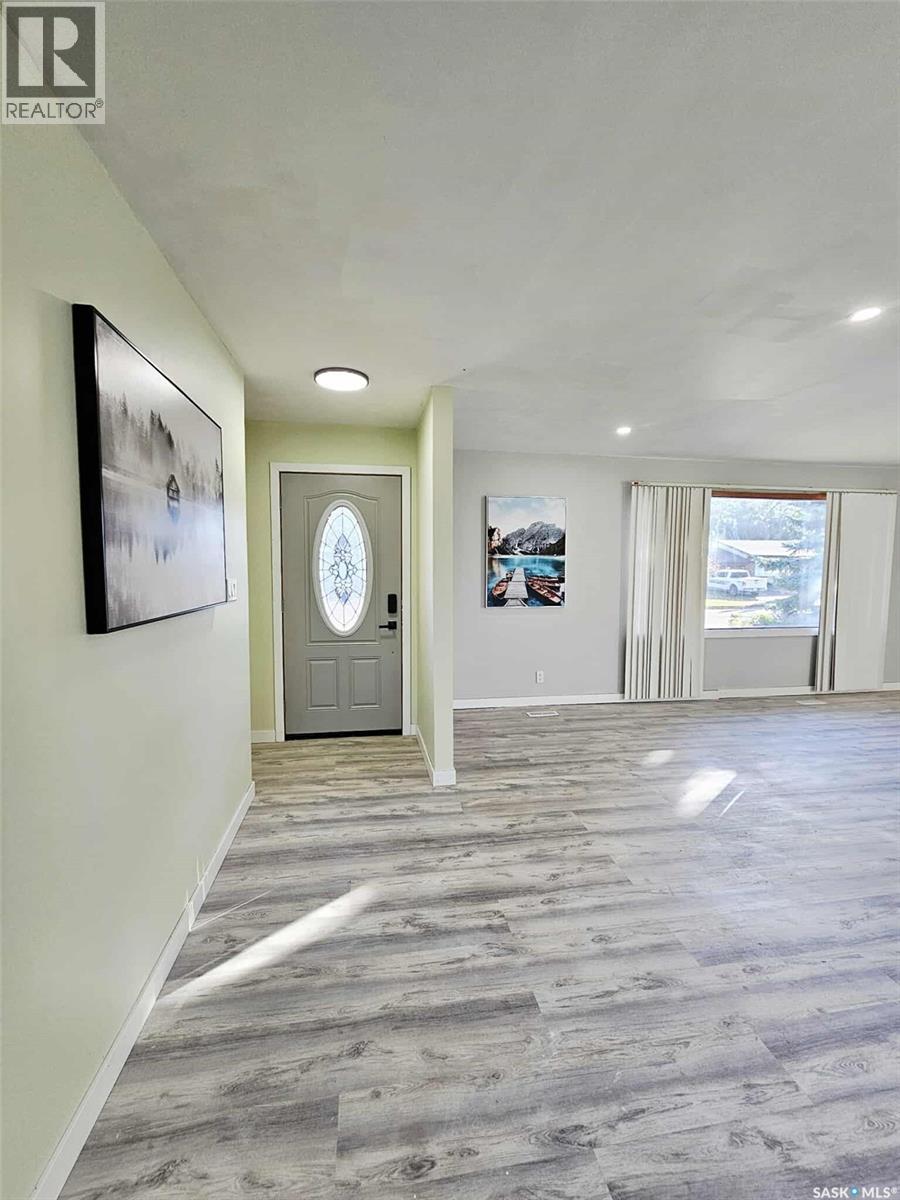206 George Crescent, Esterhazy, Saskatchewan  S0A 0X0 - Photo 3 - SK024239
