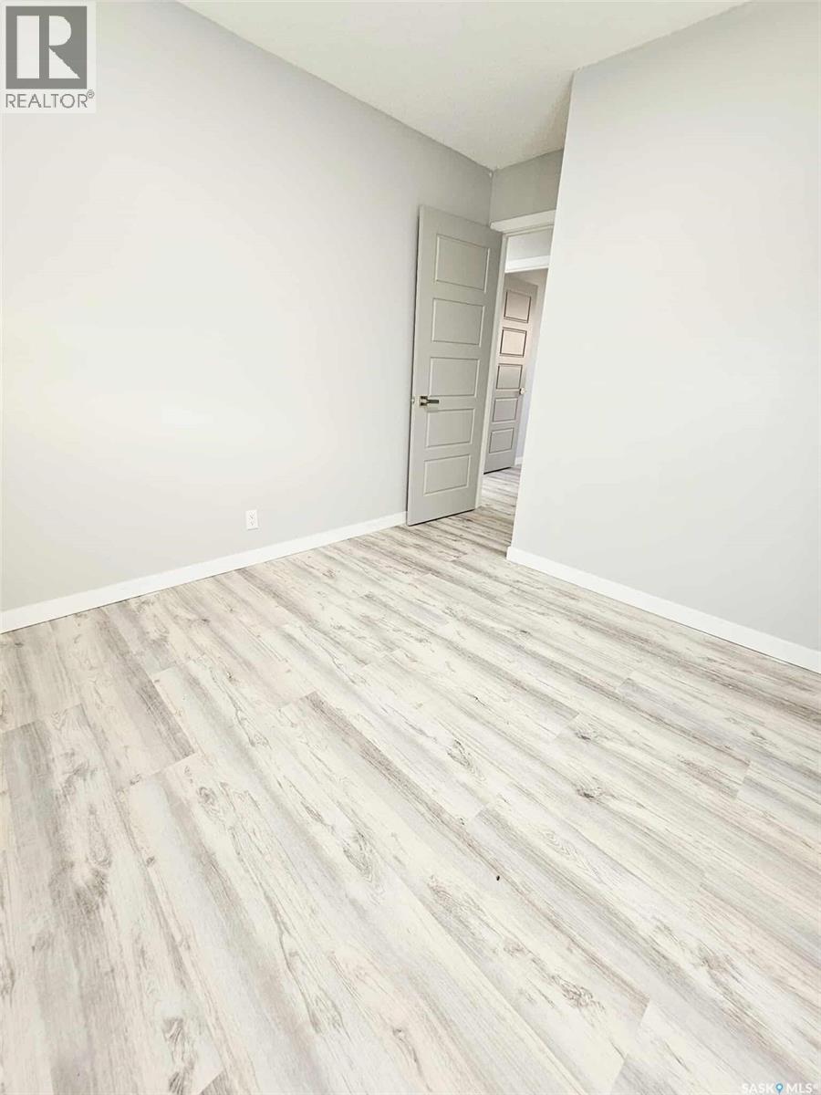 206 George Crescent, Esterhazy, Saskatchewan  S0A 0X0 - Photo 31 - SK024239