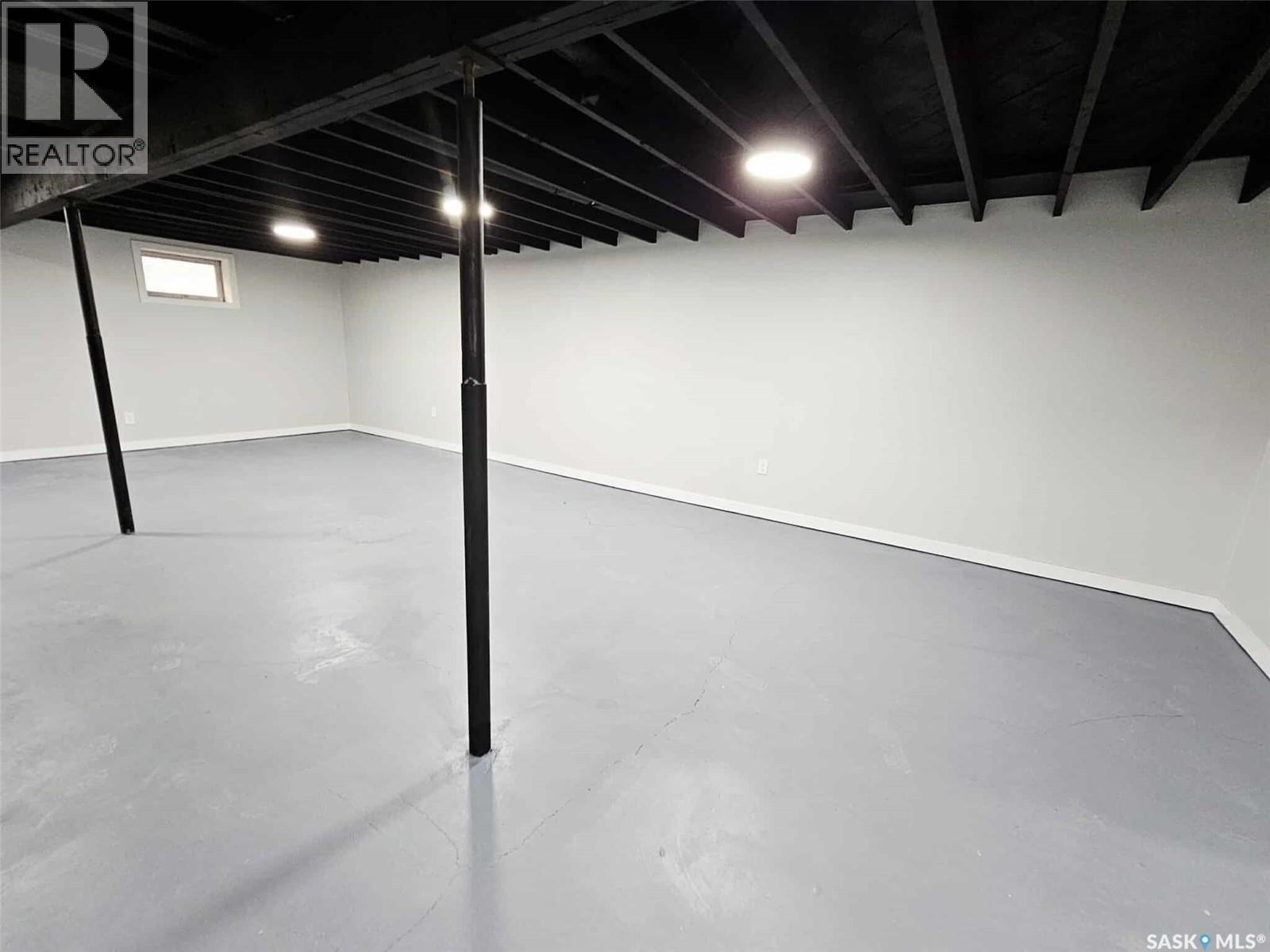 206 George Crescent, Esterhazy, Saskatchewan  S0A 0X0 - Photo 36 - SK024239