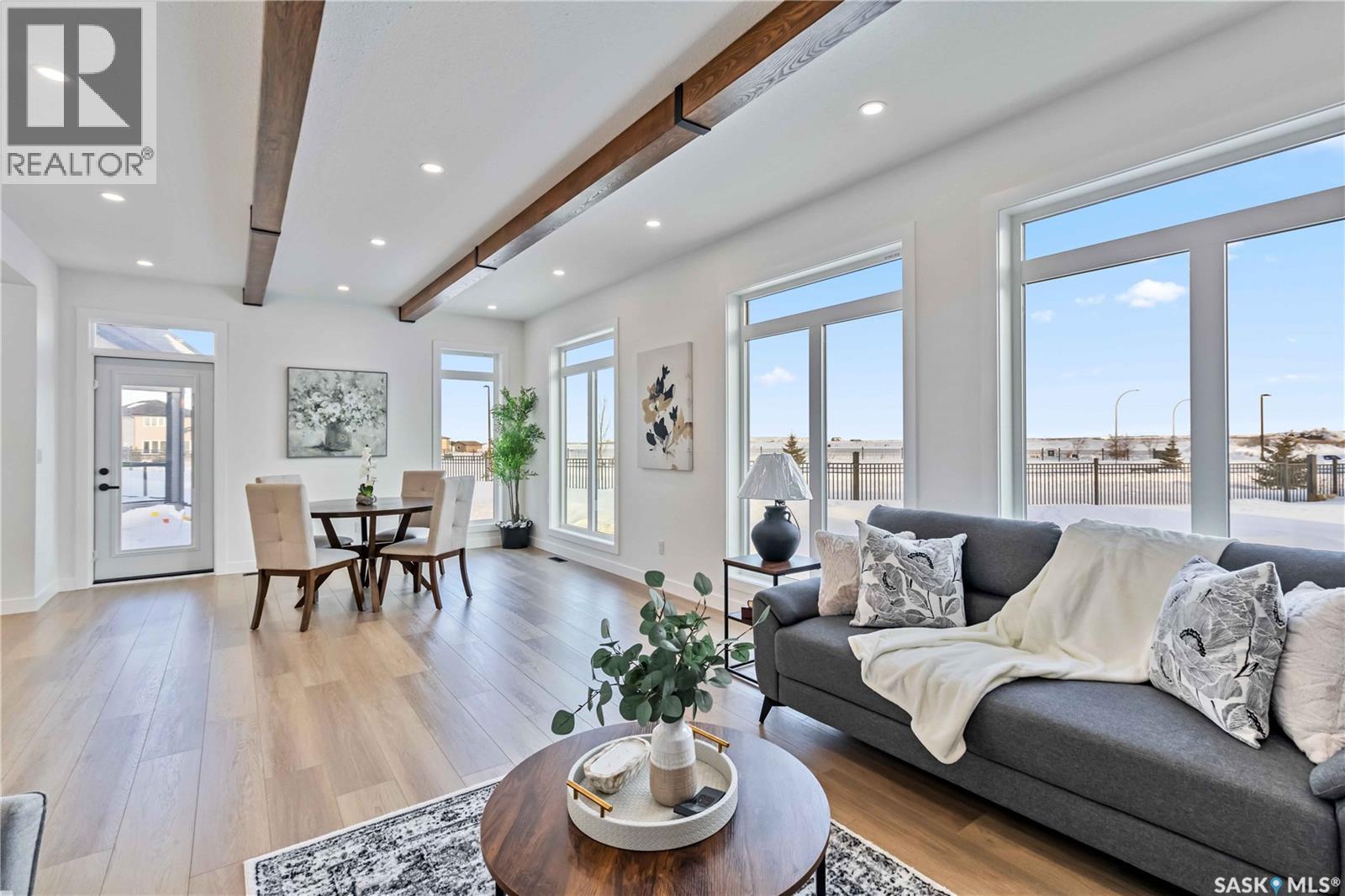 327 Woolf Bay, Saskatoon, Saskatchewan  S7W 1E5 - Photo 15 - SK024161