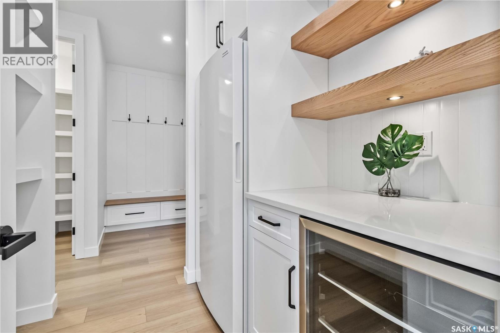 327 Woolf Bay, Saskatoon, Saskatchewan  S7W 1E5 - Photo 16 - SK024161