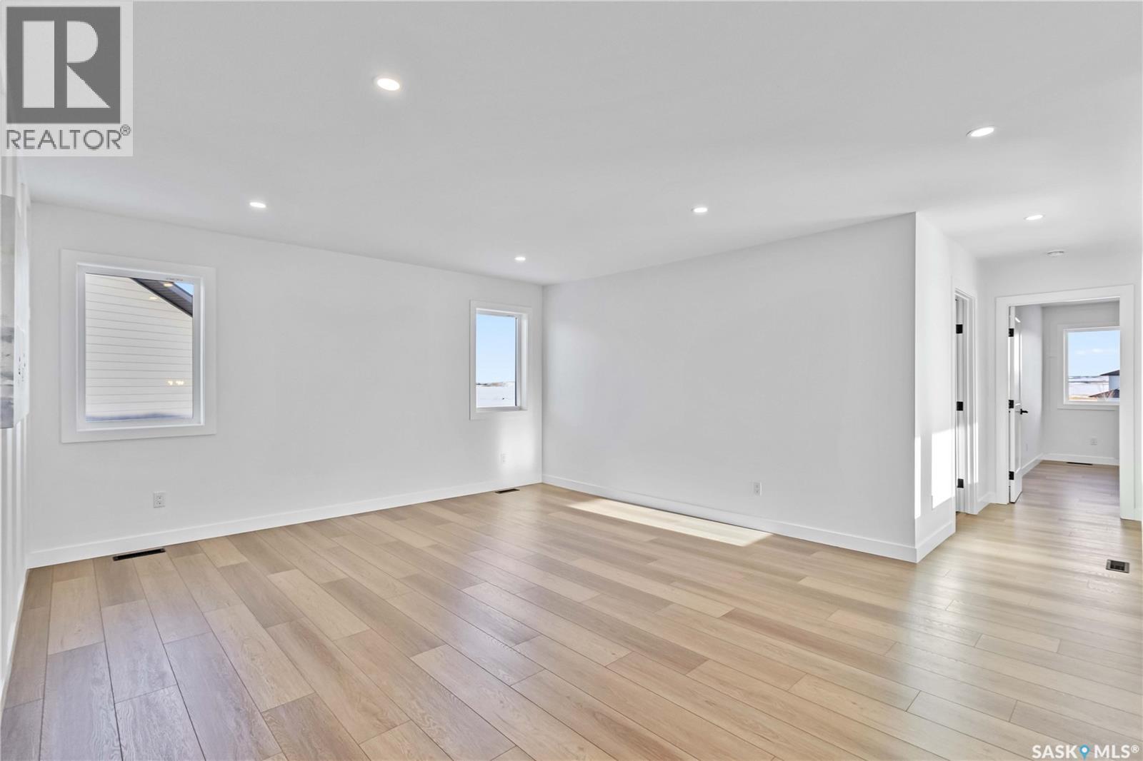 327 Woolf Bay, Saskatoon, Saskatchewan  S7W 1E5 - Photo 20 - SK024161