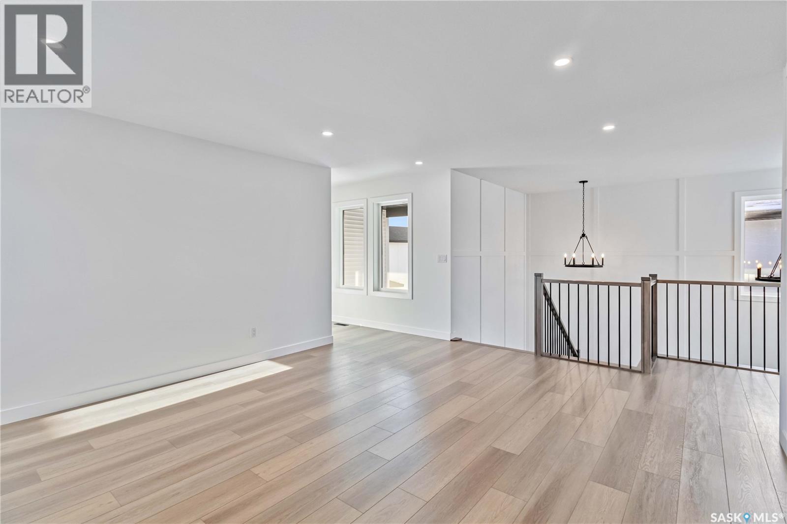 327 Woolf Bay, Saskatoon, Saskatchewan  S7W 1E5 - Photo 21 - SK024161