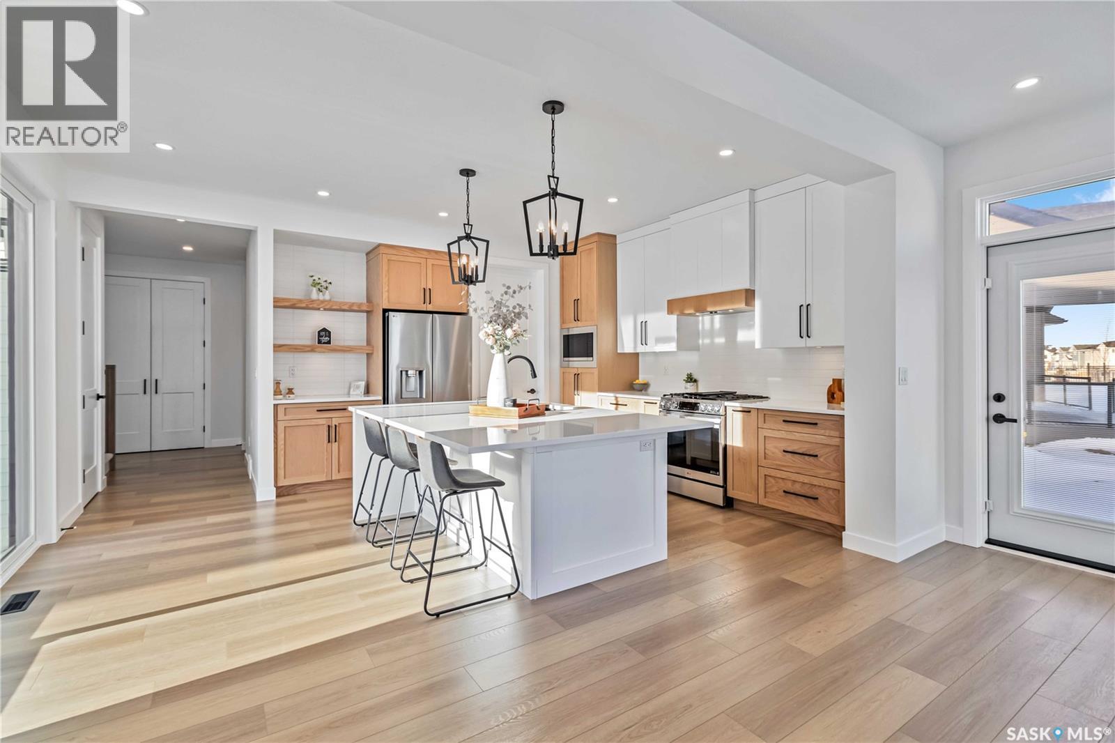 327 Woolf Bay, Saskatoon, Saskatchewan  S7W 1E5 - Photo 6 - SK024161