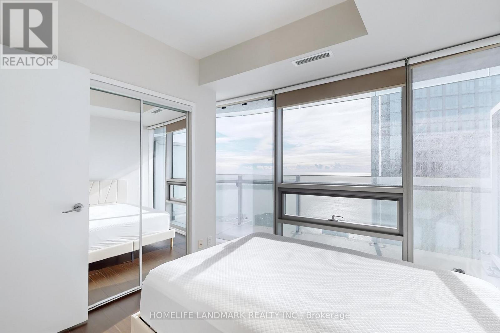 5903 - 14 York Street, Toronto, Ontario M5J 0B1 - Photo 13 - C12482647