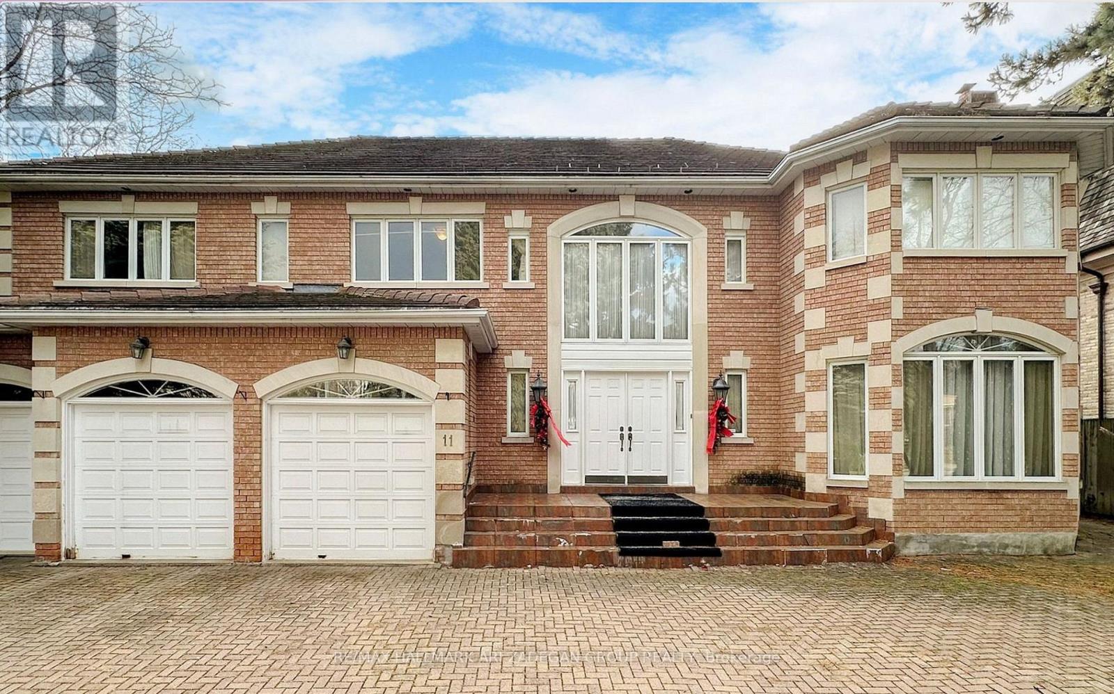 11 Vernham Avenue, Toronto, Ontario M2L 2B1 - Photo 35 - C12536768