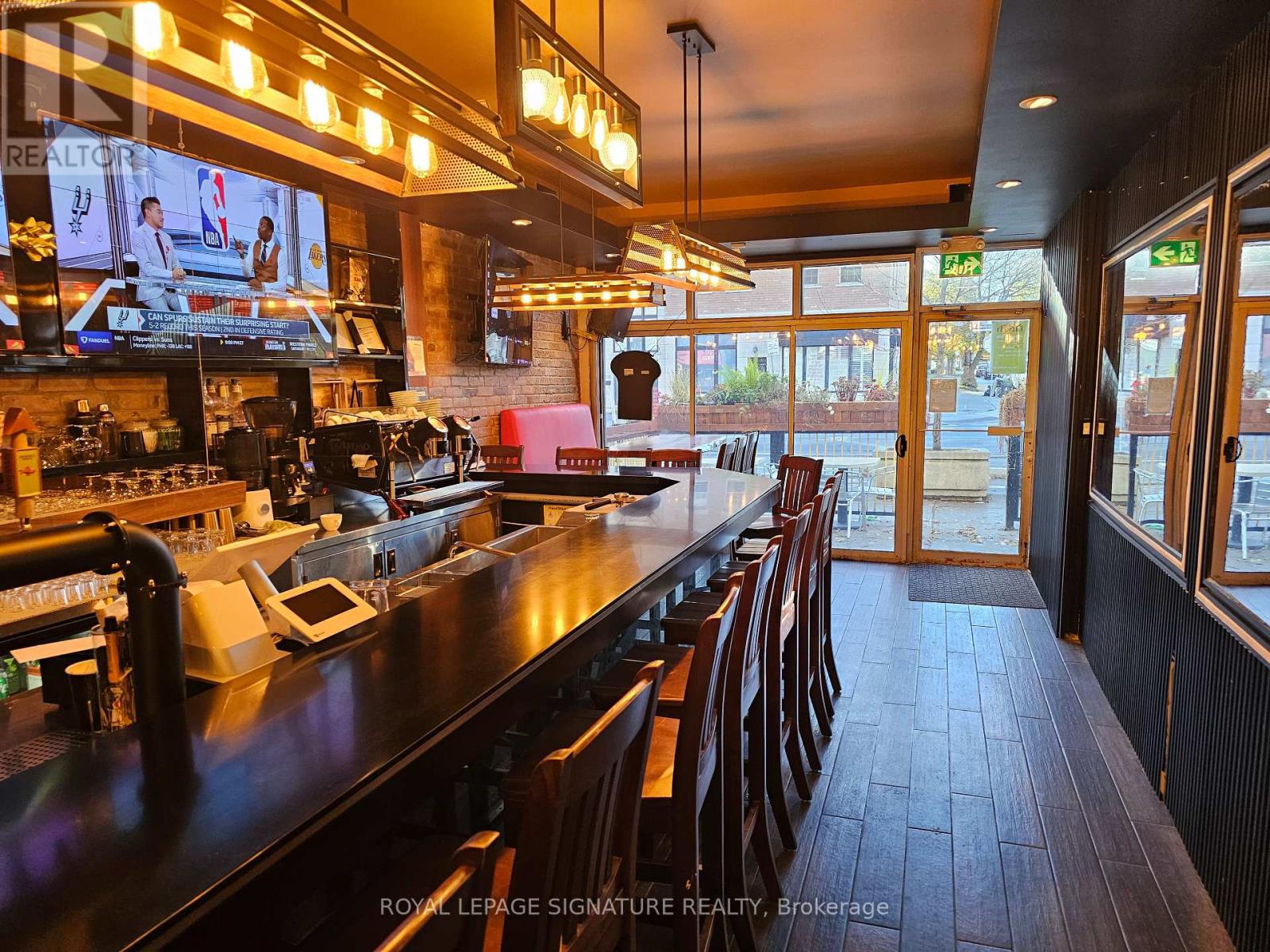 1236 Danforth Avenue, Toronto, Ontario M4J 1M6 - Photo 4 - E12554240