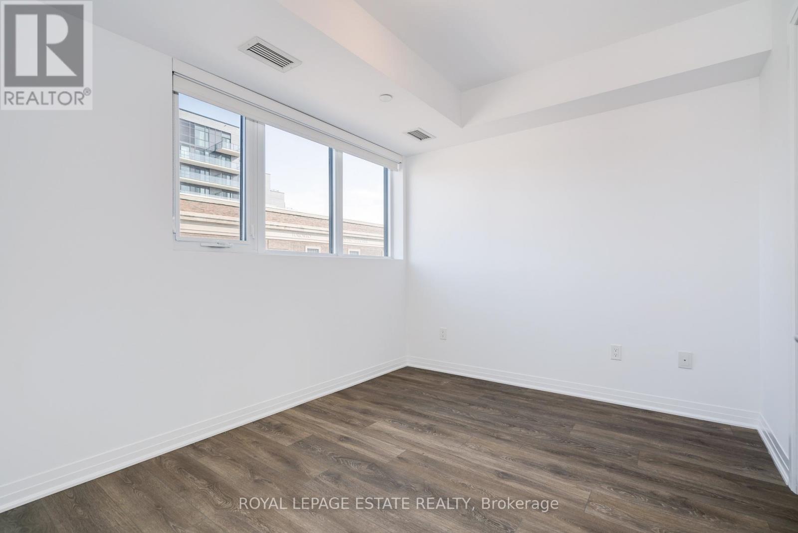 304 - 2301 Danforth Avenue, Toronto, Ontario  M4C 0A7 - Photo 9 - E12554304