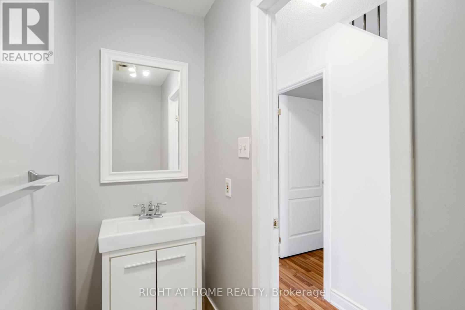 108 Rotherglen Road N, Ajax, Ontario  L1T 1T3 - Photo 11 - E12554326